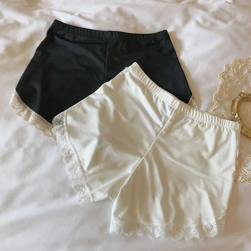 Women's Summer Lace Shorts Sexy Female Safety Briefs High Waist Pajamas Nightwear Shorts For Women Trend Booty Shorts
Women's Summer Lace Shorts Sexy Female Safety Briefs High Waist Pajamas Nightwear Shorts For Women Trend Booty Shorts