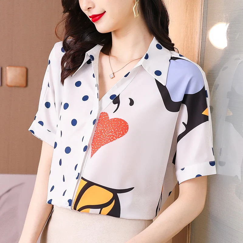 Thin T-shirt For 2022 Summer Chiffon Short Sleeve V-Neck Casual Shirts Straight Womens Tops Button Up Shirt For Young Girls
Thin T-shirt For 2022 Summer Chiffon Short Sleeve V-Neck Casual Shirts Straight Womens Tops Button Up Shirt For Young Girls