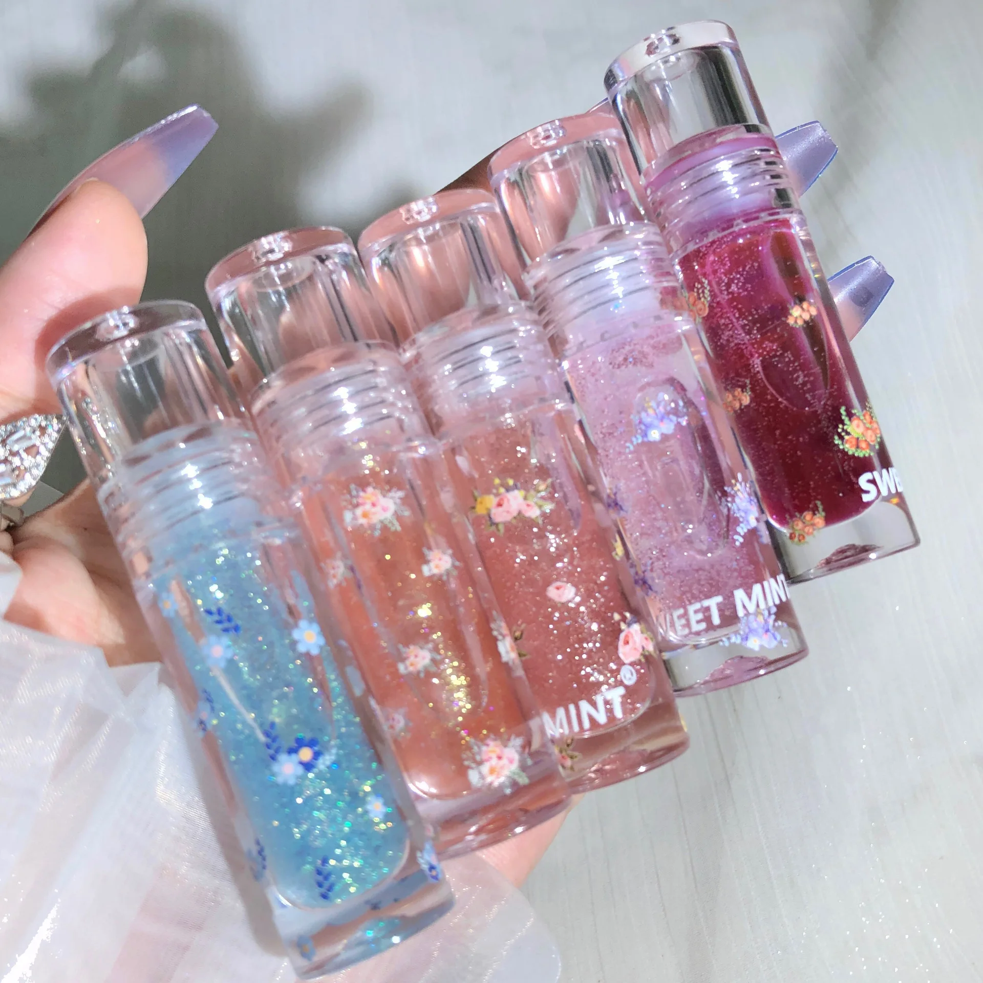 HEALLOR Moisturizing Lip Oil Crystal Shiny Lip Gloss Non-sticky Moisturizes Lip Tint Lip Plumper Lip Care Liquid Lipstick
HEALLOR Moisturizing Lip Oil Crystal Shiny Lip Gloss Non-sticky Moisturizes Lip Tint Lip Plumper Lip Care Liquid Lipstick