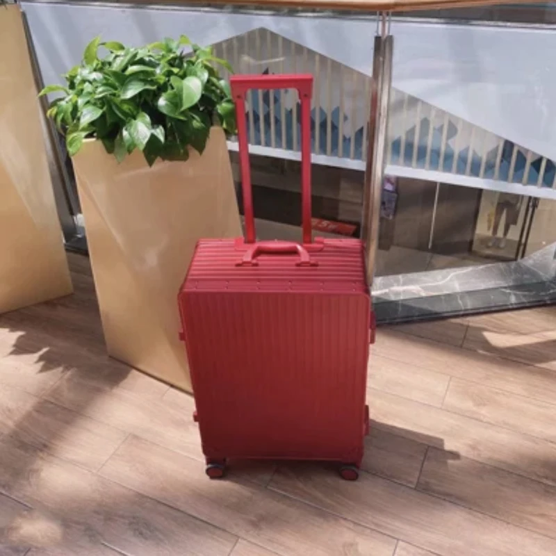 New Fashion Brand frame trolley luggage password suitcase aluminum Rolling Luggage mute wheel boarding S14790-S14797 Dn
New Fashion Brand frame trolley luggage password suitcase aluminum Rolling Luggage mute wheel boarding S14790-S14797 Dn