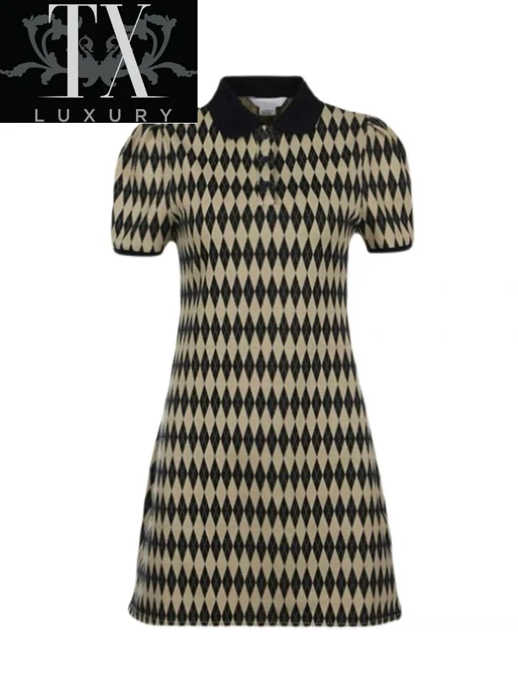 2022 Summer Woman Dress Vintage Elegant Lingge Polo Short Sleeve Mini Dresses Fashion Preppy Style Button A-line Ladies Vestidos
2022 Summer Woman Dress Vintage Elegant Lingge Polo Short Sleeve Mini Dresses Fashion Preppy Style Button A-line Ladies Vestidos