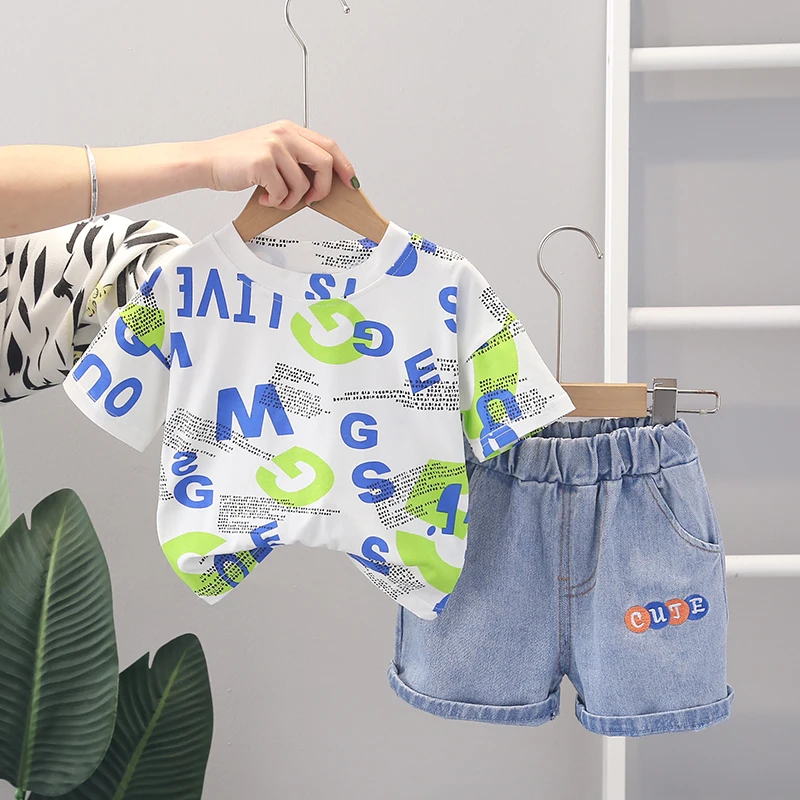 Baby Boys Clothing Sets 2022 Summer Kids Tracksuit Short Sleeve T Shirt Shorts Children Outfits 2 Pieces Suit Infant Clothes
Baby Boys Clothing Sets 2022 Summer Kids Tracksuit Short Sleeve T Shirt Shorts Children Outfits 2 Pieces Suit Infant Clothes