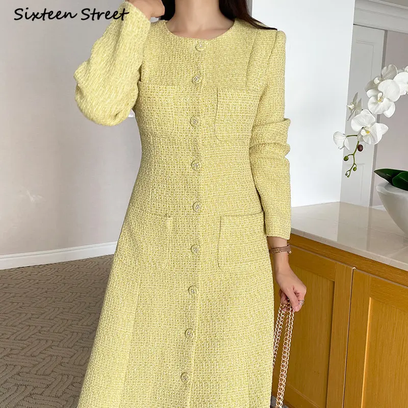 White Chic Tweed Dress Women 2023 Winter Single-breasted O-neck Wool Vestido Elegant Long Sleeve Vintage Clothing Autumn
White Chic Tweed Dress Women 2023 Winter Single-breasted O-neck Wool Vestido Elegant Long Sleeve Vintage Clothing Autumn