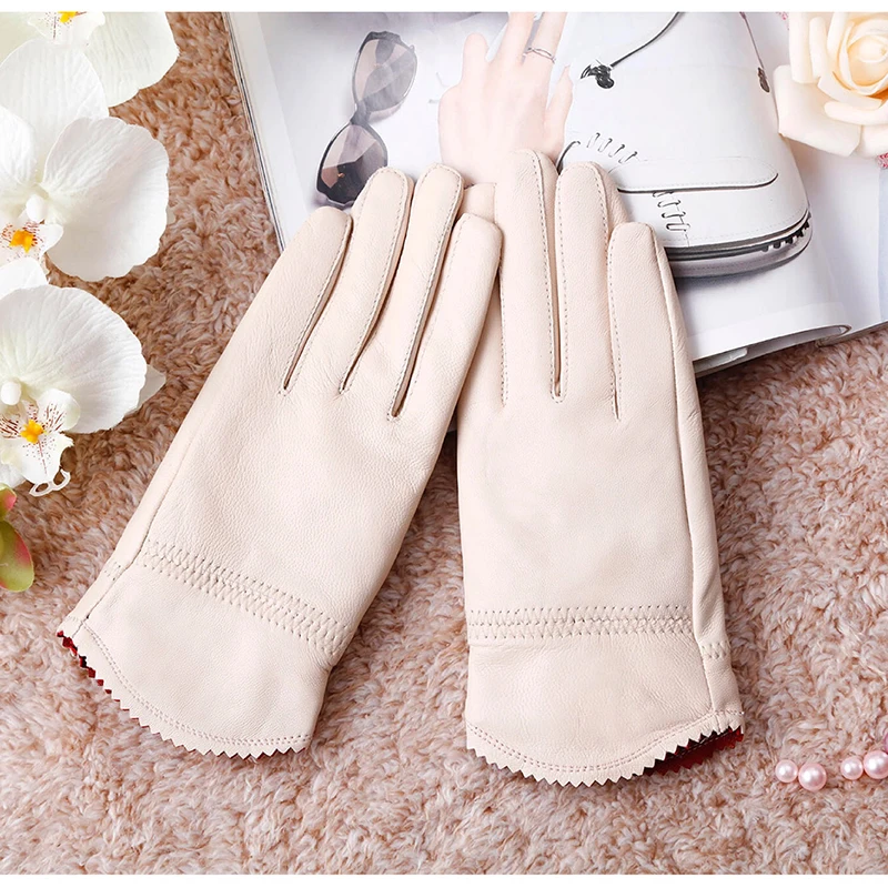 Brand New 2022 Sheepskin Gloves Women's New Knitted Lining Spring Classic Versatile Mmulticolor Driving Gloves Leather Autumn
Brand New 2022 Sheepskin Gloves Women's New Knitted Lining Spring Classic Versatile Mmulticolor Driving Gloves Leather Autumn