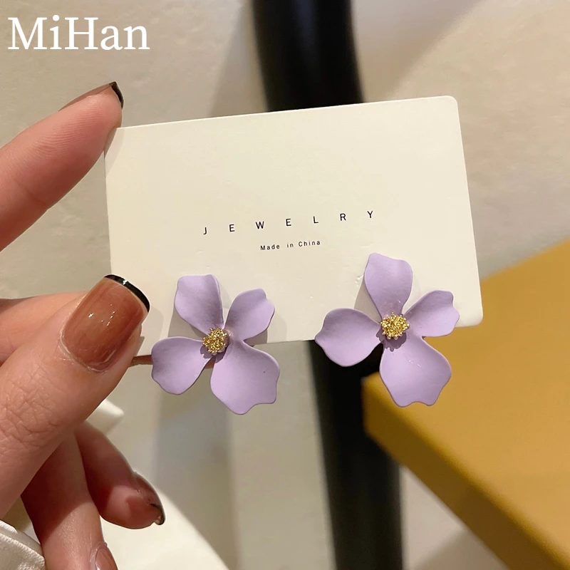 Mihan 925 Silver Needle Delicate Jewelry Flower Earrings 2022 New Trend Purple Coating Drop Earrings For Girl Lady Gifts
Mihan 925 Silver Needle Delicate Jewelry Flower Earrings 2022 New Trend Purple Coating Drop Earrings For Girl Lady Gifts