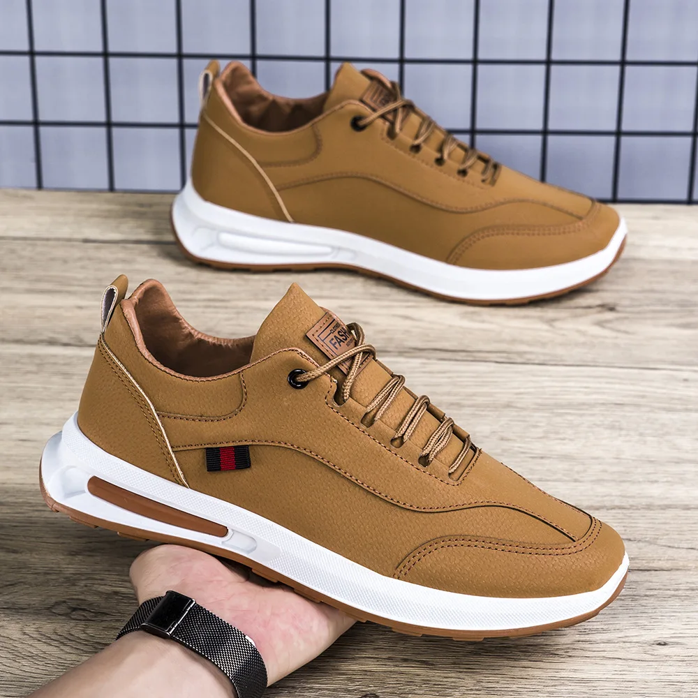 2022 New Leather Casual Sports Shoes Comfortable Outdoor Running Men's Shoes
2022 New Leather Casual Sports Shoes Comfortable Outdoor Running Men's Shoes
