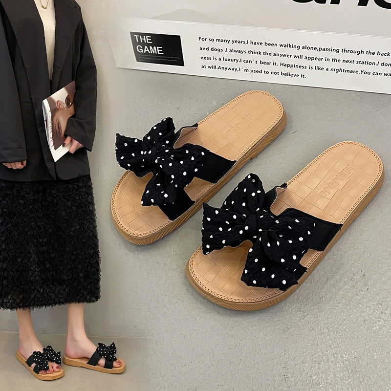 2023 Sandals Women Summer Indoor Home Shoes Lady Student Versatile Summer Wear Breathable Sandals Outside Wear Trendy Flip Flop
2023 Sandals Women Summer Indoor Home Shoes Lady Student Versatile Summer Wear Breathable Sandals Outside Wear Trendy Flip Flop