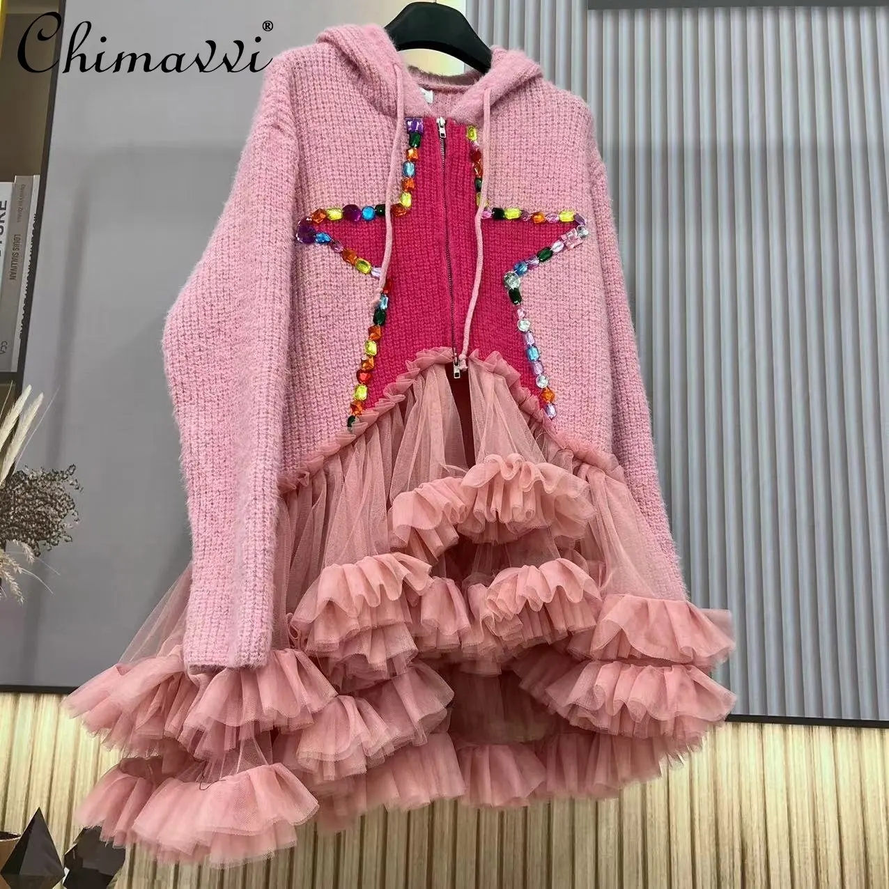 Thai Fashion Designer Trend Loose Knitted Coat Women 2022 Winter Sweet Colorful Crystals High-End Mesh Stitching Hooded Sweater
Thai Fashion Designer Trend Loose Knitted Coat Women 2022 Winter Sweet Colorful Crystals High-End Mesh Stitching Hooded Sweater