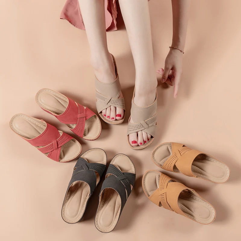 Atikota Retro Wedges Sandals for Women Soft Summer Female Slippers Outdoors Cross Strap Hollow Slides for Ladies Anti-Slip Shoes
Atikota Retro Wedges Sandals for Women Soft Summer Female Slippers Outdoors Cross Strap Hollow Slides for Ladies Anti-Slip Shoes