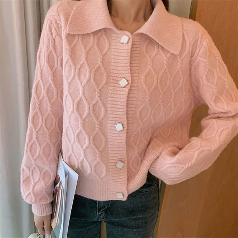 2021 Girl Sweet Japanese Style Women Cardigans Korean Peter Pan Collar Cardigan Vintage Elegant Lapel Striped Plaid Sweaters y2k
2021 Girl Sweet Japanese Style Women Cardigans Korean Peter Pan Collar Cardigan Vintage Elegant Lapel Striped Plaid Sweaters y2k