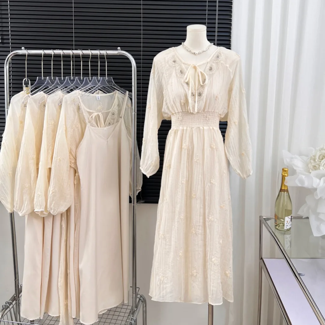 Long Sleeves Korean Mid-Length Skirt Sweet Buttons Women Casual Sports Skirt Clothing Summer French Fashion Dress Hip Skirt
Long Sleeves Korean Mid-Length Skirt Sweet Buttons Women Casual Sports Skirt Clothing Summer French Fashion Dress Hip Skirt