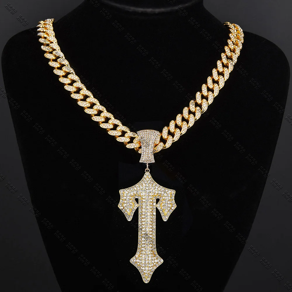 New Man Women Hip Hop Letter Iced Out Cross Sword Necklaces with 13mm Cuban Chain HipHop Pendant Necklace Fashion Charm Jewelry
New Man Women Hip Hop Letter Iced Out Cross Sword Necklaces with 13mm Cuban Chain HipHop Pendant Necklace Fashion Charm Jewelry