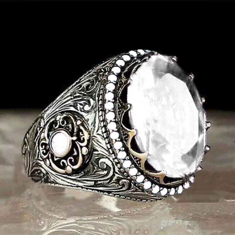 New Retro Men's Ring White Gemstone Inlaid Turquoise Punk Jewelry Gothic Jewelry Ancient Silver Fashion Temperament Wedding Ring
New Retro Men's Ring White Gemstone Inlaid Turquoise Punk Jewelry Gothic Jewelry Ancient Silver Fashion Temperament Wedding Ring