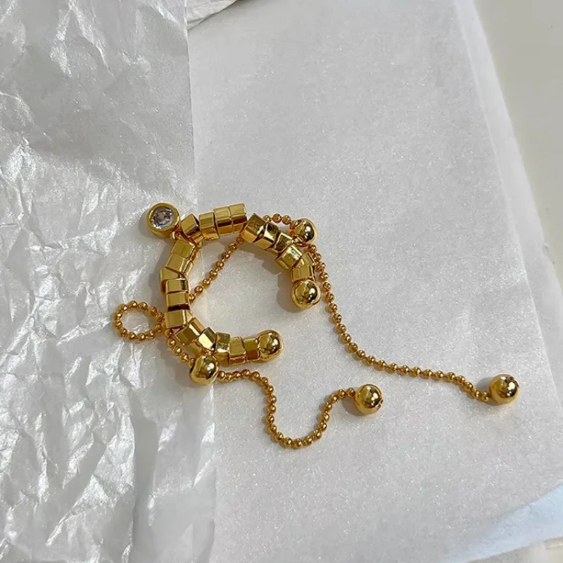 Minar Cool Single Piece Gold Silver Color Beads Strand Clip Earrings for Women Double Layers CZ Zircon Long Chain Tassel Earring
Minar Cool Single Piece Gold Silver Color Beads Strand Clip Earrings for Women Double Layers CZ Zircon Long Chain Tassel Earring
