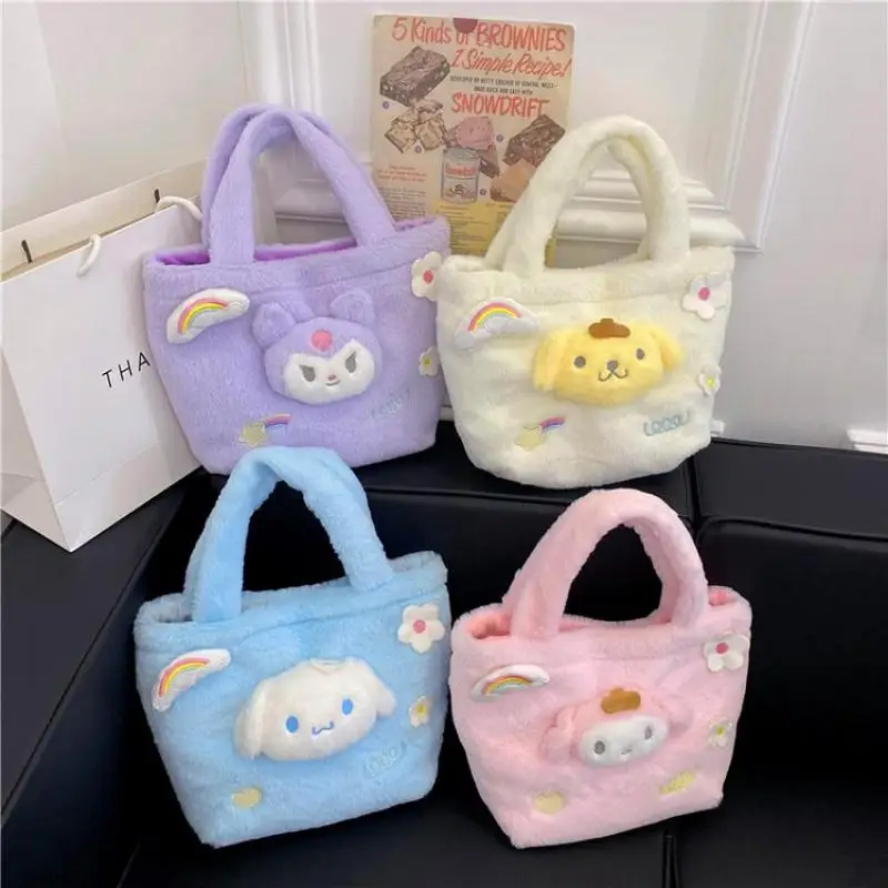 Kawaii аниме Sanrio Cinnamoroll My Melody Kuromi девочка плюшевая Большая вместительная ручная сумка мультяшная милая сумка для хранения
Kawaii аниме Sanrio Cinnamoroll My Melody Kuromi девочка плюшевая Большая вместительная ручная сумка мультяшная милая сумка для хранения