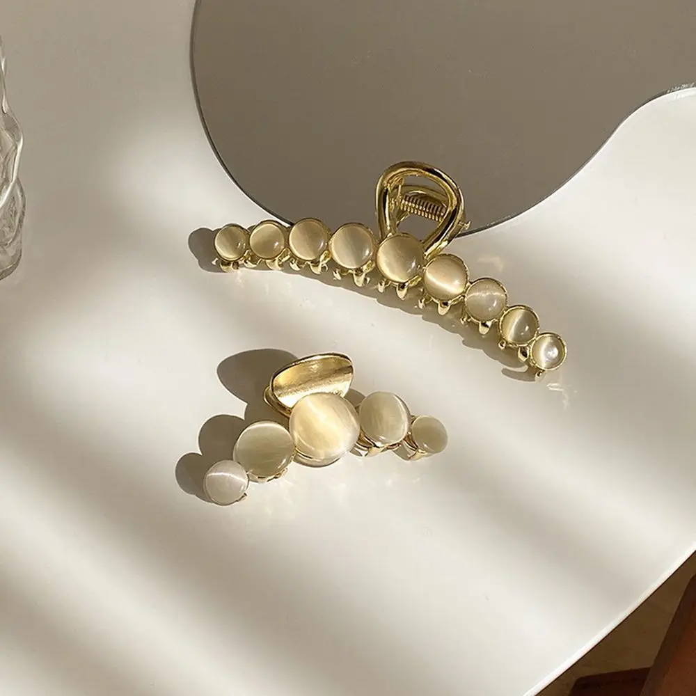 Decorative Alloy Girls Vintage Gift Daily Fashion Design Hair Claw Women Hair Clip Opal Korean Style Shark Clip
Decorative Alloy Girls Vintage Gift Daily Fashion Design Hair Claw Women Hair Clip Opal Korean Style Shark Clip