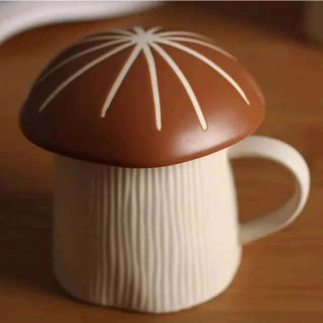 Керамическая кружка-гриб
Керамическая кружка-гриб