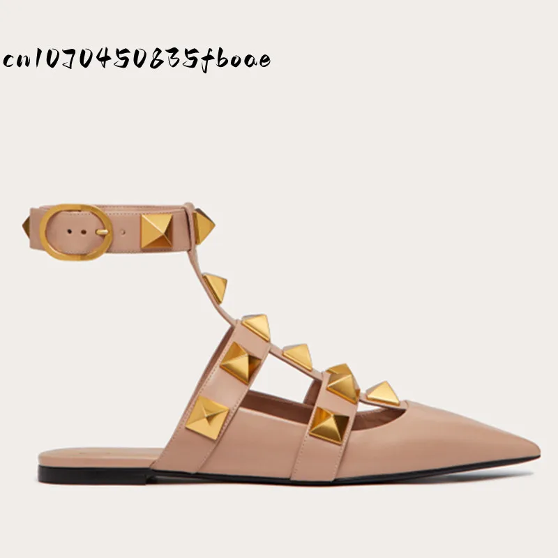 New Low Sandals Woman Leather Platform Suit Female Shoes Lady Heels All-Match Low-heeled High Comfort 2022
New Low Sandals Woman Leather Platform Suit Female Shoes Lady Heels All-Match Low-heeled High Comfort 2022