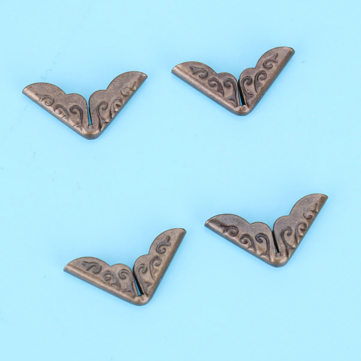 100 Pcs Furniture Protector Folder Corner Notebook Metal Book Angle Protectors Scrapbooking Corner Protector
100 Pcs Furniture Protector Folder Corner Notebook Metal Book Angle Protectors Scrapbooking Corner Protector