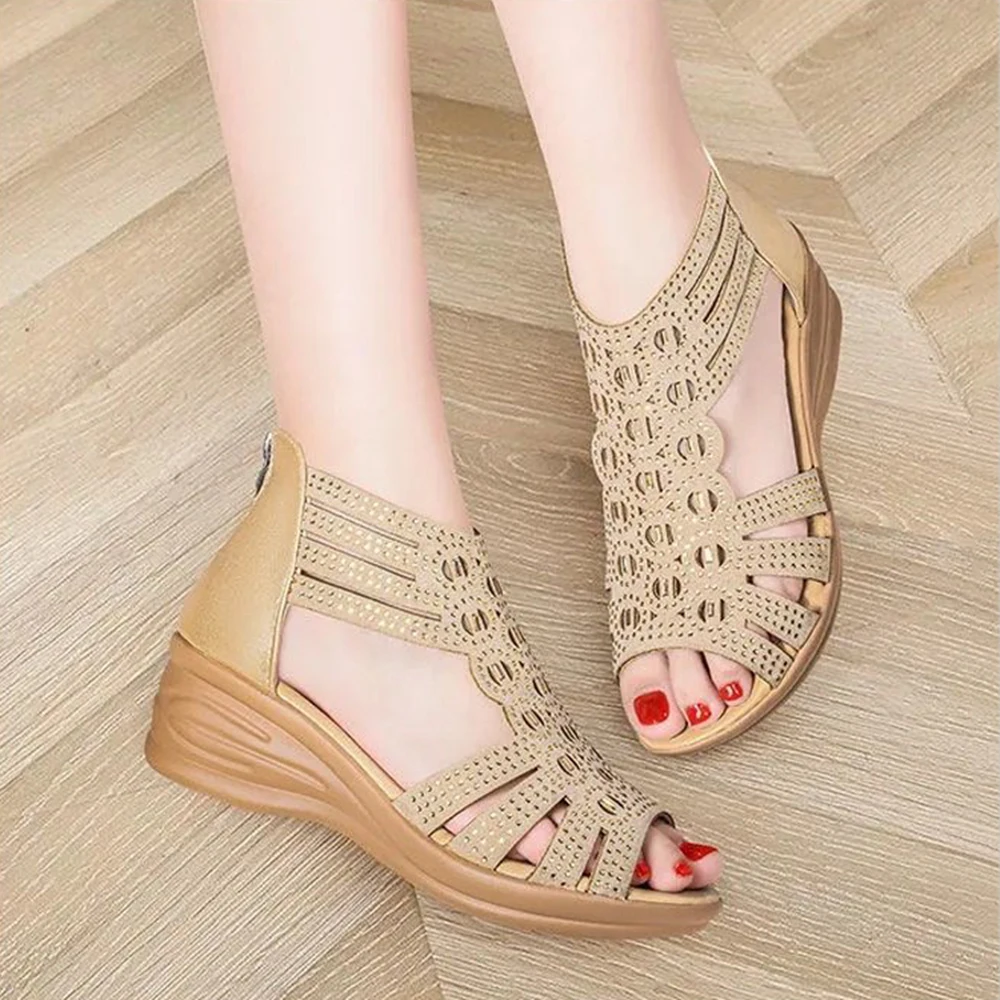 Summer Sandals for Women Platform Fish Mouth Cut Out Cool Boots with Zipper Durable Beach Sandals Comfortable PU B99
Summer Sandals for Women Platform Fish Mouth Cut Out Cool Boots with Zipper Durable Beach Sandals Comfortable PU B99