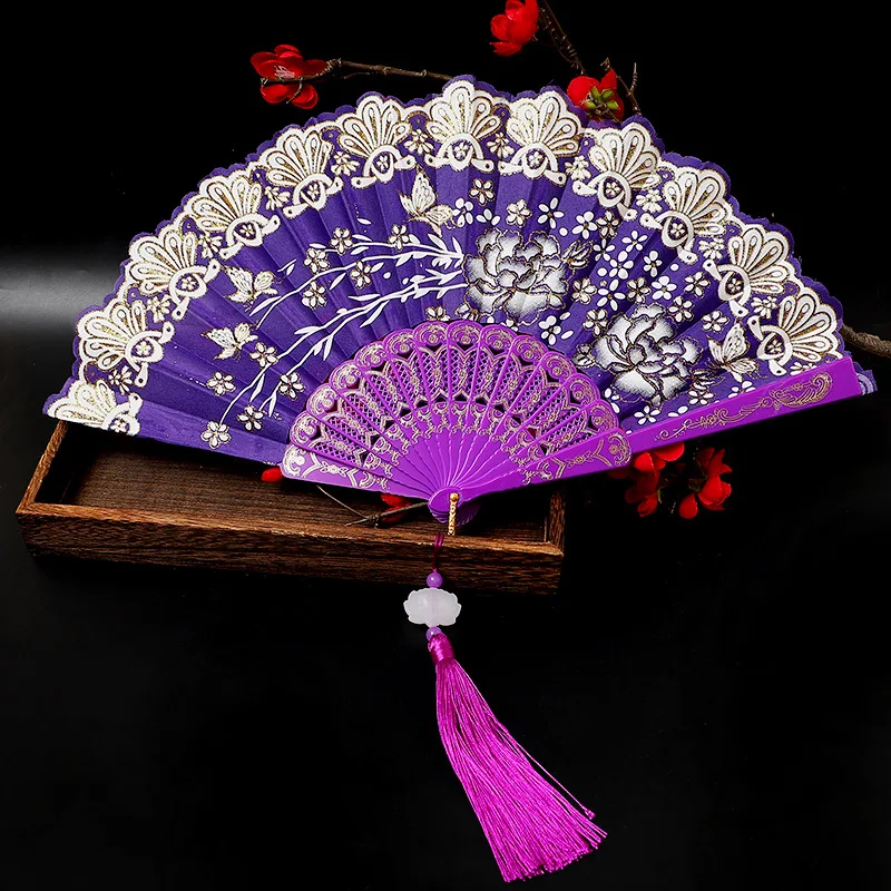 Складной веер с розовой бабочкой
Складной веер с розовой бабочкой