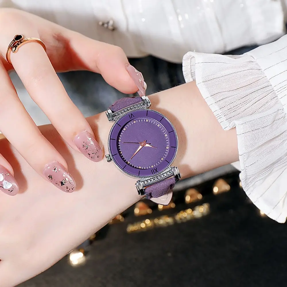 Gift Fashionable Leather Belt Watches Simple Style Women Watch Quartz Watch Casual Exquisite Quartz WristWatch
Gift Fashionable Leather Belt Watches Simple Style Women Watch Quartz Watch Casual Exquisite Quartz WristWatch