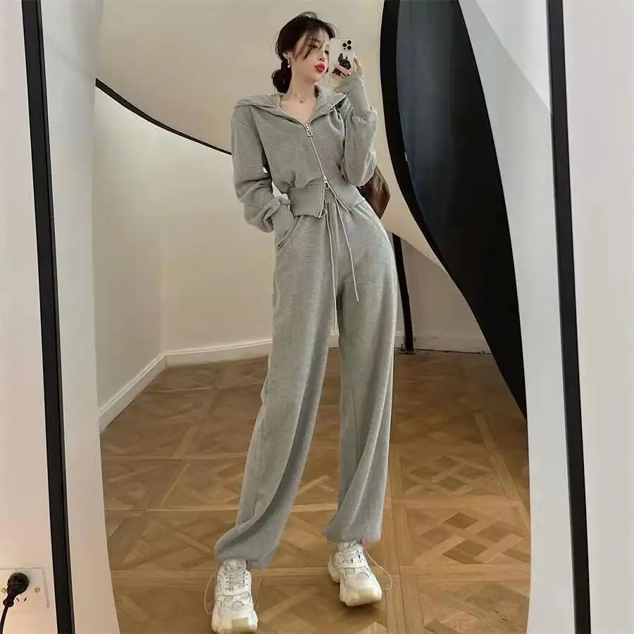 Women Solid Tracksuit Hooded Jogger Pants Two Piece Set 2021 Autumn Winter Female Oversized Casual Sportswear Suit Sweatshirt
Women Solid Tracksuit Hooded Jogger Pants Two Piece Set 2021 Autumn Winter Female Oversized Casual Sportswear Suit Sweatshirt