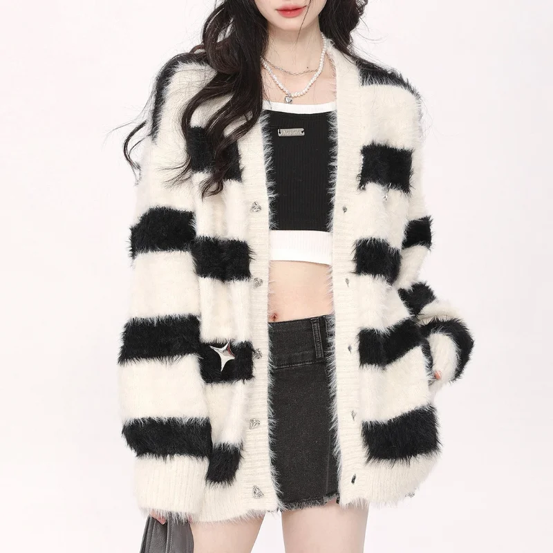 Striped Oversized Cardigan Coat Women Fall Winter Clothes Pull Femme Casual Fashion Knitted Sweater Y2k Tops
Striped Oversized Cardigan Coat Women Fall Winter Clothes Pull Femme Casual Fashion Knitted Sweater Y2k Tops