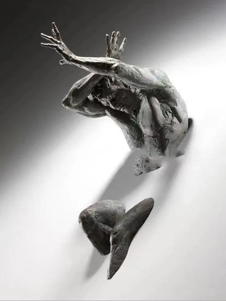 Modern 3D Through Wall Figure Sculpture Art Bronze Statue Running Character Resin Wall Hanging Mural Home Room Decoration Gift
Modern 3D Through Wall Figure Sculpture Art Bronze Statue Running Character Resin Wall Hanging Mural Home Room Decoration Gift