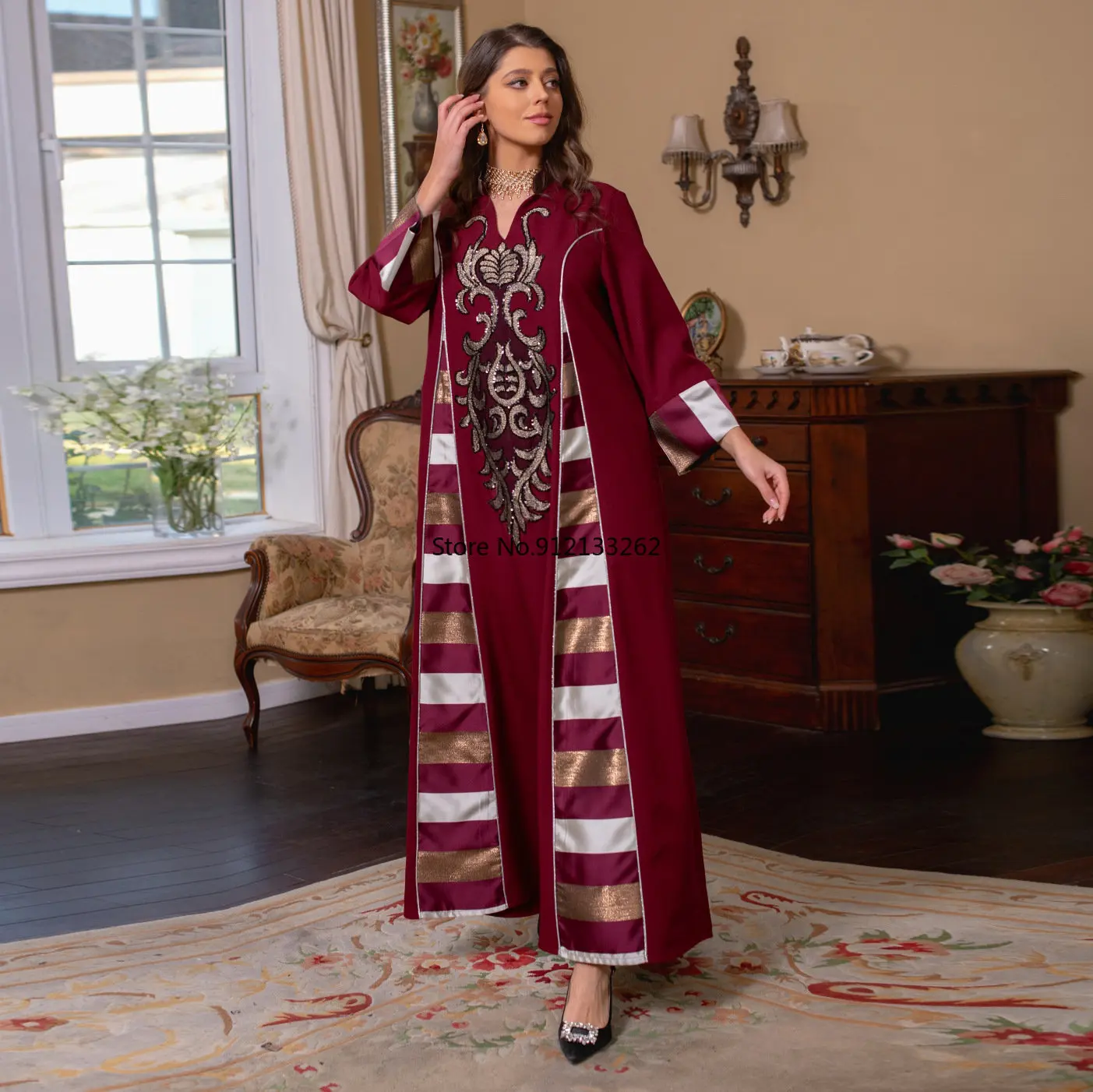 Abayas For Women Vintage Flower Sequins Embroidery Stripe Party Dresses Caftan Marocain Islam Turkey Robe Femme Musulmane
Abayas For Women Vintage Flower Sequins Embroidery Stripe Party Dresses Caftan Marocain Islam Turkey Robe Femme Musulmane