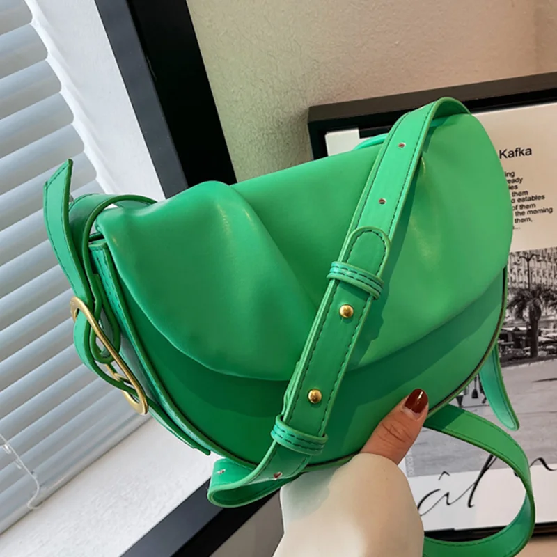 Luxury Women Green Messenger Bags 2022New Lady Shoulder Crossbody Bags Soft PU Leather Handbags Casual Female Small Saddle Bag
Luxury Women Green Messenger Bags 2022New Lady Shoulder Crossbody Bags Soft PU Leather Handbags Casual Female Small Saddle Bag