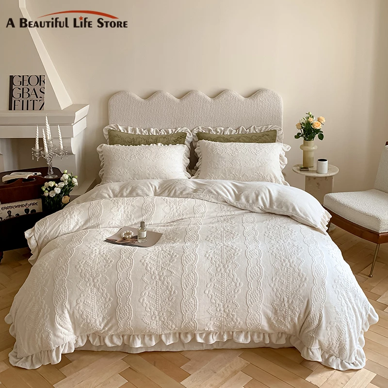 High Gram Weight 3D Carved Milk Velvet Girl Bedding Set Hairy Soft Warm Winter Ruffles Duvet Cover Set Bed Sheet Pillowcases
High Gram Weight 3D Carved Milk Velvet Girl Bedding Set Hairy Soft Warm Winter Ruffles Duvet Cover Set Bed Sheet Pillowcases