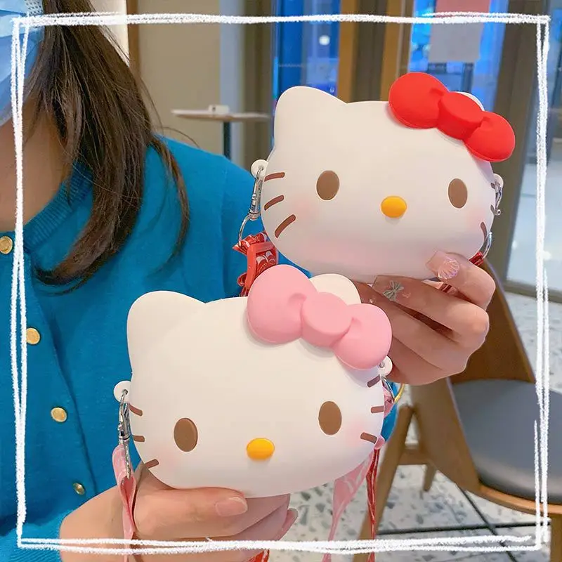 Sanrioed аниме Hellokittys My Melody Cinnamoroll Kawaii Милая мультяшная сумка через плечо для хранения через девочку Детский кошелек для монет
Sanrioed аниме Hellokittys My Melody Cinnamoroll Kawaii Милая мультяшная сумка через плечо для хранения через девочку Детский кошелек для монет