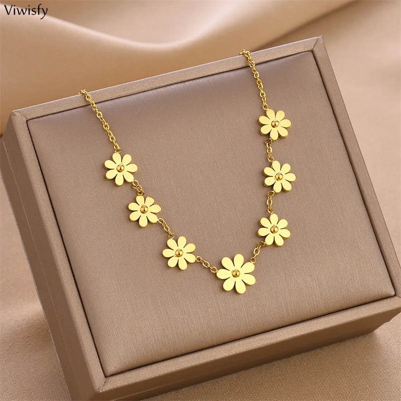 Viwisfy Gold Color Titanium Steel Chain Daisy Flower Pendant Necklace For Women Trendy Jewelry Gift New VW23022
Viwisfy Gold Color Titanium Steel Chain Daisy Flower Pendant Necklace For Women Trendy Jewelry Gift New VW23022