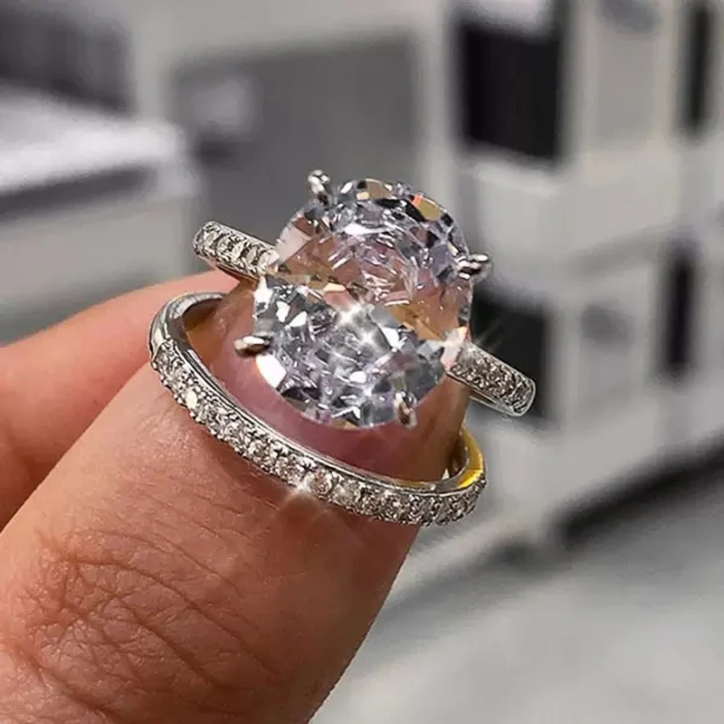 New Hot Sale Bridal Sets Rings for Women 4 Claws Design Oval Cubic Zirconia Fashion Versatile Wedding Engagement Ring Jewelry
New Hot Sale Bridal Sets Rings for Women 4 Claws Design Oval Cubic Zirconia Fashion Versatile Wedding Engagement Ring Jewelry