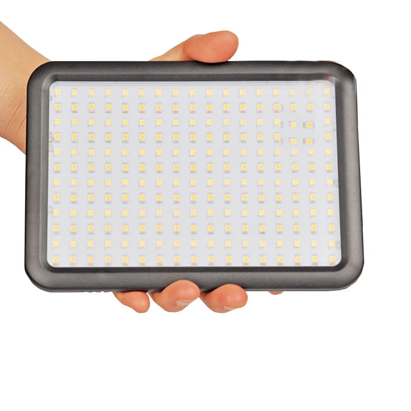 TRIOPO TTV204 Camera LED Fill Light Food Photography Wedding Video Camera Light Shooting Indoor Portrait Market Live Broadcast
TRIOPO TTV204 Camera LED Fill Light Food Photography Wedding Video Camera Light Shooting Indoor Portrait Market Live Broadcast