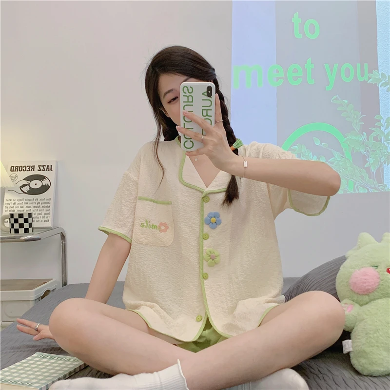 Summer Sweet Sleepwear Girl Pajamas Set Flower Women Pijamas Cotton Lapel Loungewear Lady's Pajama Clothes
Summer Sweet Sleepwear Girl Pajamas Set Flower Women Pijamas Cotton Lapel Loungewear Lady's Pajama Clothes