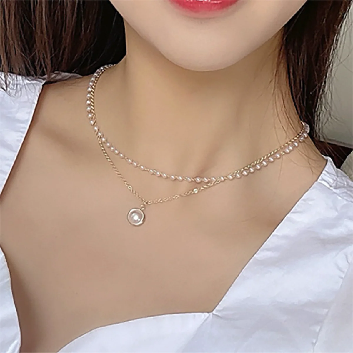 

Celebrity Style Simple Double Pearl Necklace Korean Temperament Short Clavicle Chain Female Tide ChokerExquisite graceful elegan