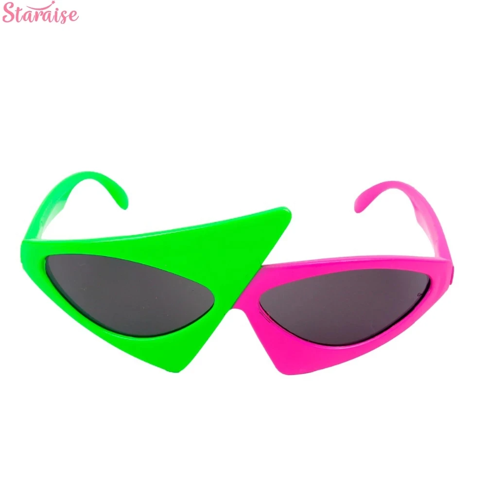 

Novelty Green Pink Contrast Funny Glasses Roy Purdy Glasses Hip-Hop Asymmetric Triangular Sunglasses Party Decorations Wholesale
