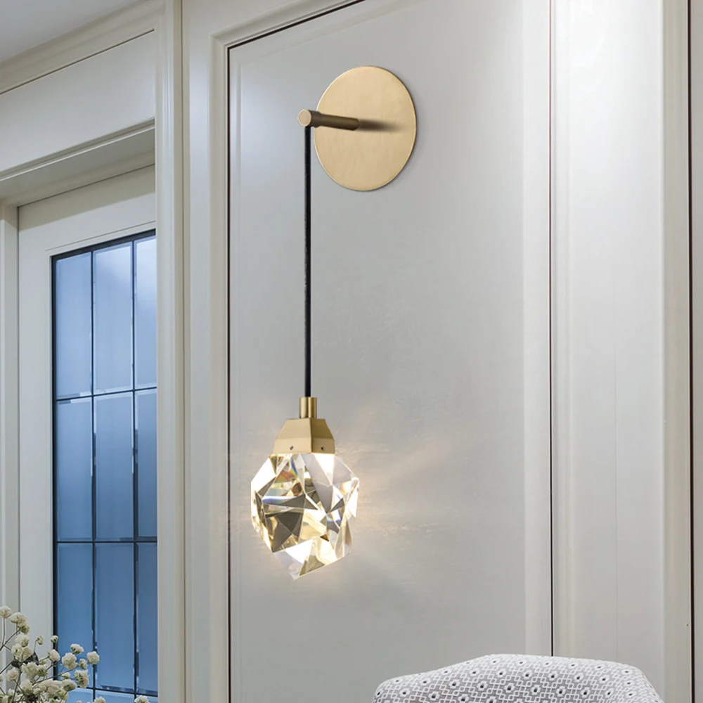 

Minimalist Crystal Wall Lamp Modern Pendant Light Living Room Bedroom Bedsize Diamond Design Gold Home Decor Cristal Led Sconces