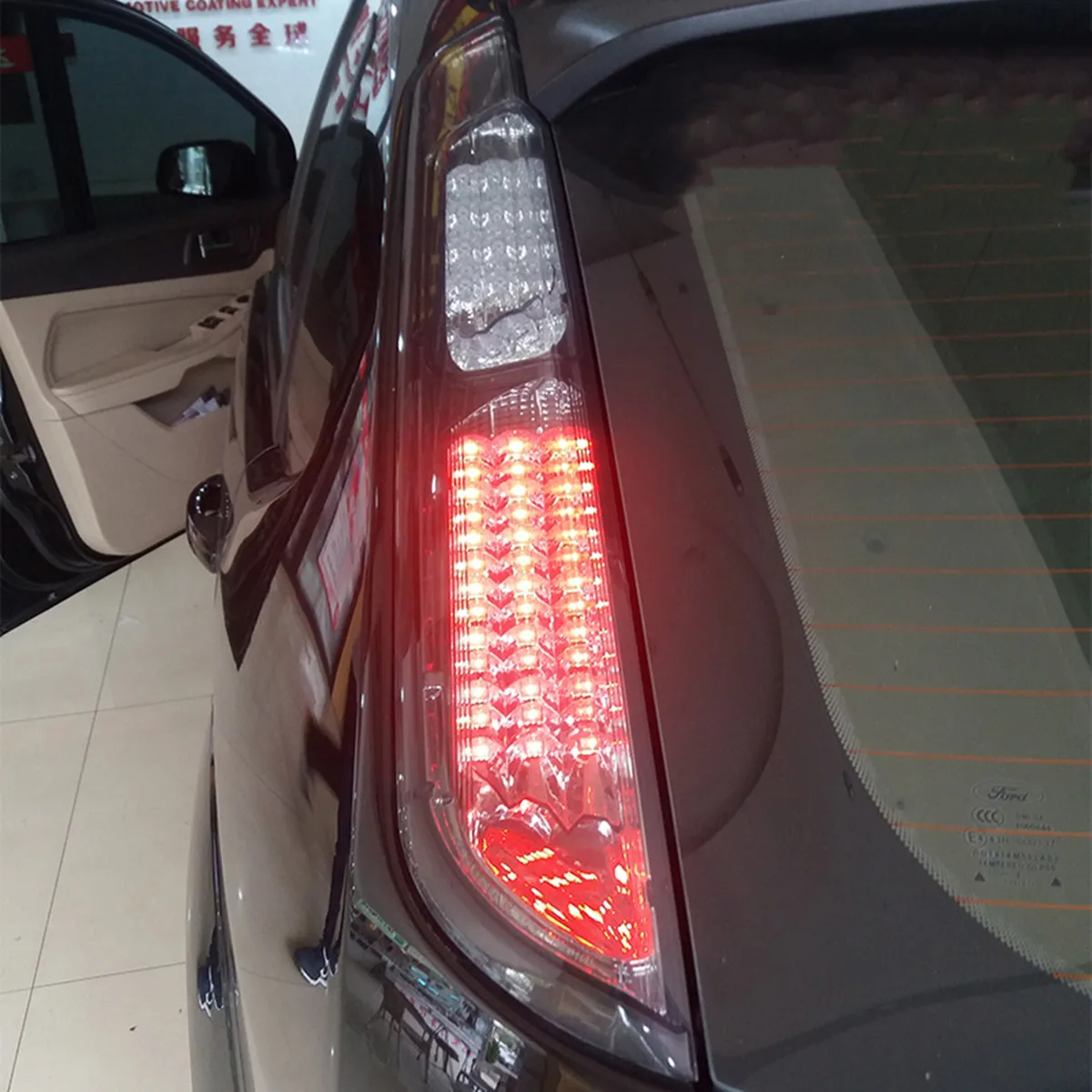 Автомобильный светодиодный задний фонарь для Ford Focus 05-13, тормозной фонарь, указатель поворота, автомоби, товары
Автомобильный светодиодный задний фонарь для Ford Focus 05-13, тормозной фонарь, указатель поворота, автомоби, товары