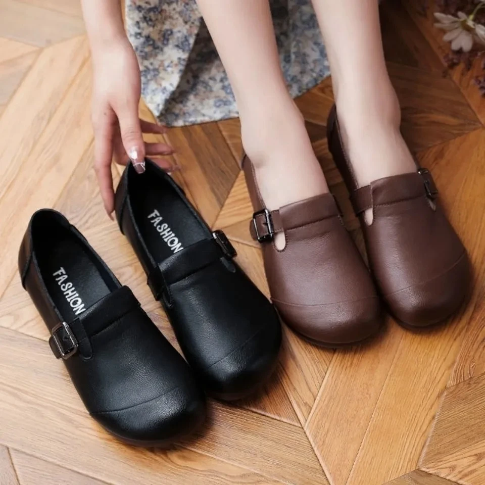 Women‘s Leather Shoes Loafers Round Toe Fashion Ladies Leisure Shoes Non-slip Soft Bottom Mother Fashion Flats zapatos mujer
Women‘s Leather Shoes Loafers Round Toe Fashion Ladies Leisure Shoes Non-slip Soft Bottom Mother Fashion Flats zapatos mujer