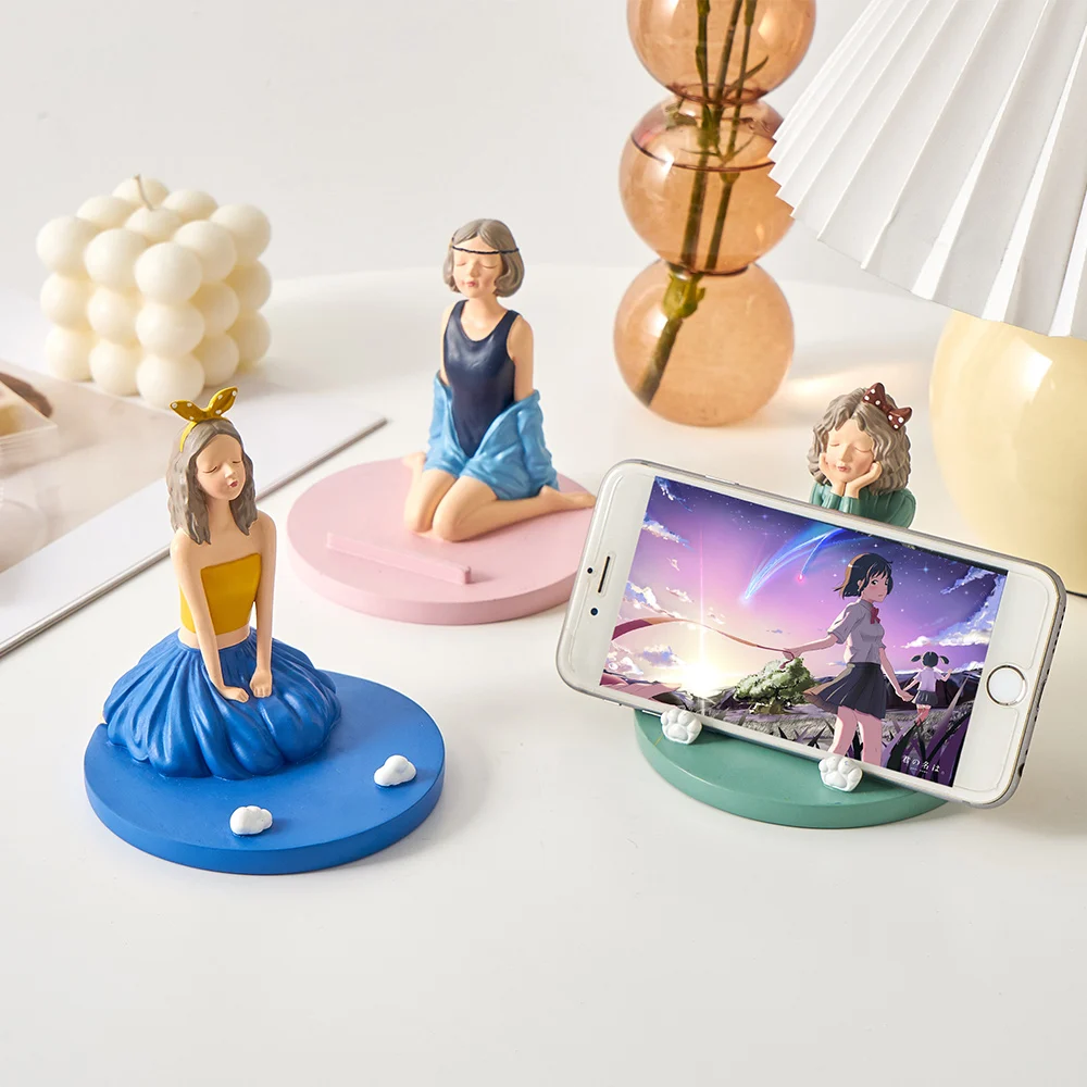 Creative Girl Statue Mobile Phone Holder Resin Tablet PC Holder Modern Home Decor Desk Accessories Ornament Kawaii Room Decor
Creative Girl Statue Mobile Phone Holder Resin Tablet PC Holder Modern Home Decor Desk Accessories Ornament Kawaii Room Decor