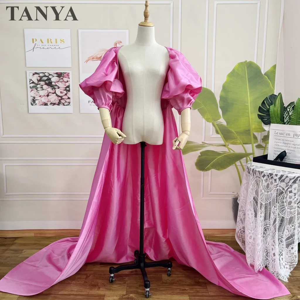 Pink Taffeta Wedding Cloak Puffy Sleeves Ruffles Back Long Bride Evening Cape With Train Bridal Coat Accessories Jacket Bolero
Pink Taffeta Wedding Cloak Puffy Sleeves Ruffles Back Long Bride Evening Cape With Train Bridal Coat Accessories Jacket Bolero