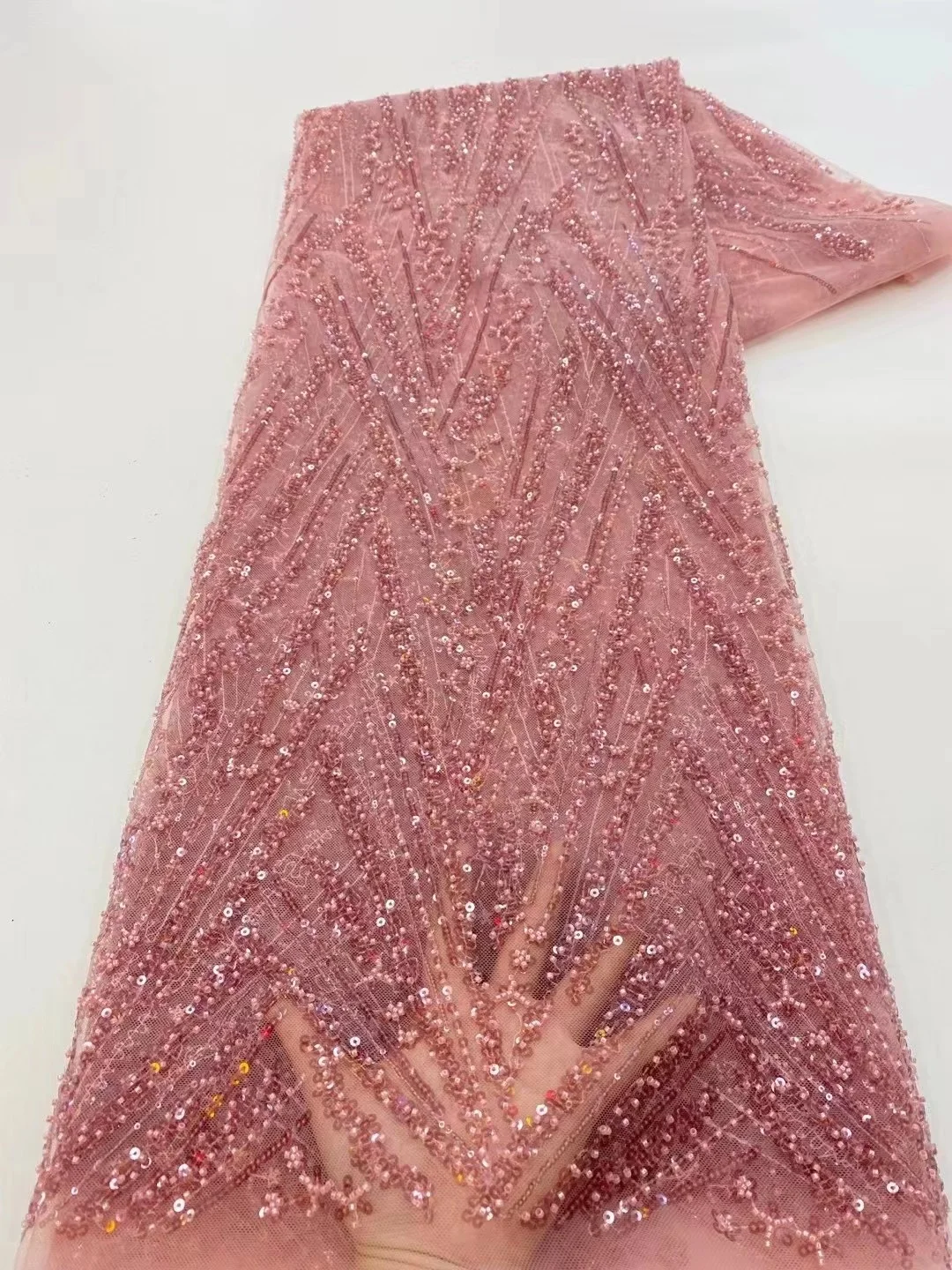 Heavy Handmade Beads Lace Fabric 2022 High Quailty Tulle Mesh Lace Fabrics French Beaded Lace for Nigeria Bridal Lace Garments
Heavy Handmade Beads Lace Fabric 2022 High Quailty Tulle Mesh Lace Fabrics French Beaded Lace for Nigeria Bridal Lace Garments