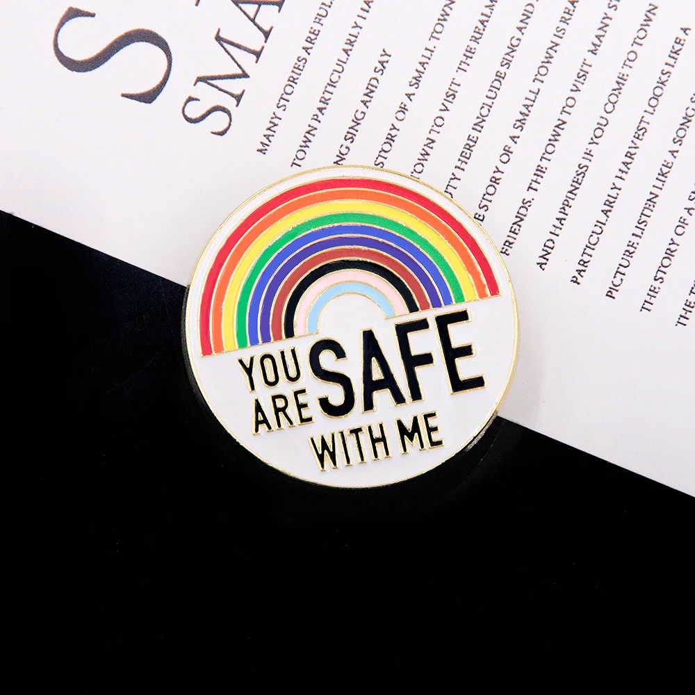 Creative Design Rainbow Homosexual Love Brooch Rainbow Pin Denim Enamel Lapel Badge Jewelry For Couple Homosexual Gifts
Creative Design Rainbow Homosexual Love Brooch Rainbow Pin Denim Enamel Lapel Badge Jewelry For Couple Homosexual Gifts