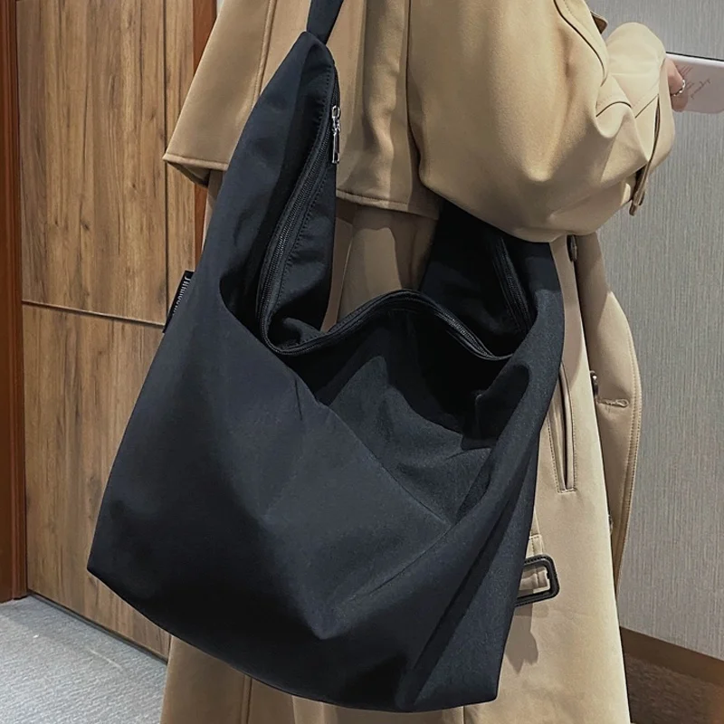 2020 New Canvas Totes Bags Women Casual Wild Ladies Handbags Solid Color Shoulder Women Bag Simple Female Messenger Bag
2020 New Canvas Totes Bags Women Casual Wild Ladies Handbags Solid Color Shoulder Women Bag Simple Female Messenger Bag