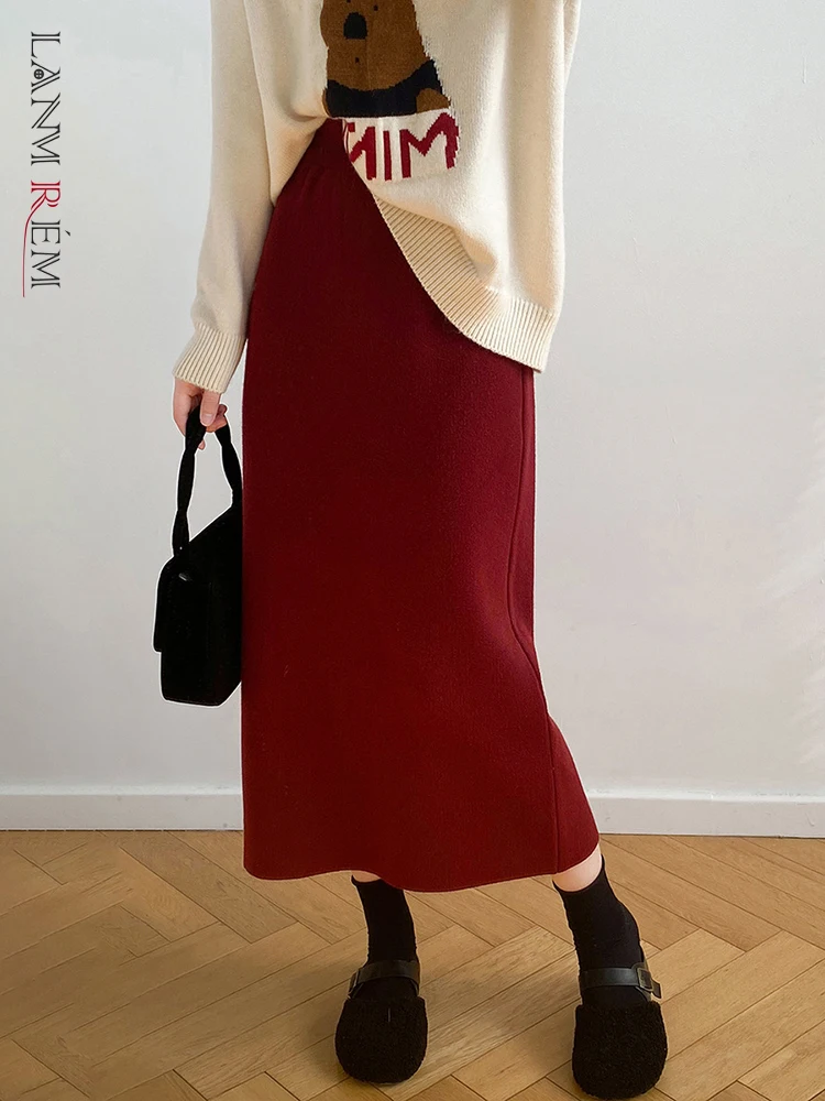LANMREM Fashion Designer Knitted Skirt For Women A-line High Waist Medium Length Skirts Women 2023 New Spring Clothing 2Q1498
LANMREM Fashion Designer Knitted Skirt For Women A-line High Waist Medium Length Skirts Women 2023 New Spring Clothing 2Q1498