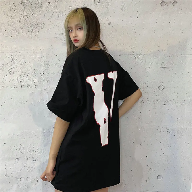 Summer VLONE Men T Shirt Sickle PortraitOriginal Brand Streetwear Women's T-shirt USA Short Sleeve
Summer VLONE Men T Shirt Sickle PortraitOriginal Brand Streetwear Women's T-shirt USA Short Sleeve