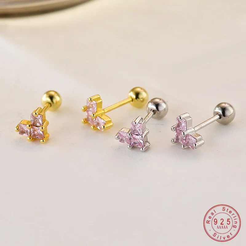 925 Sterling Silver French Pink Zircon Heart Stud Earrings for Women Girl Romantic Beautiful Wedding Party Jewelry Accessories
925 Sterling Silver French Pink Zircon Heart Stud Earrings for Women Girl Romantic Beautiful Wedding Party Jewelry Accessories